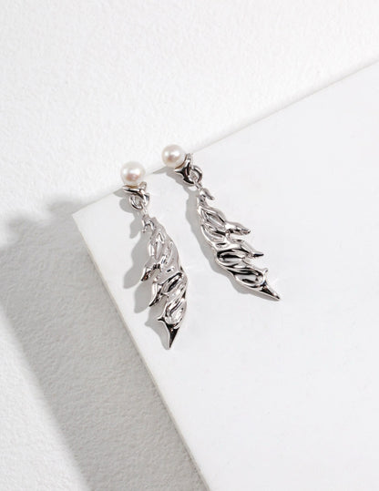 Wind-Erosion Floating Feather Series Sterling Silver Pearl Earrings