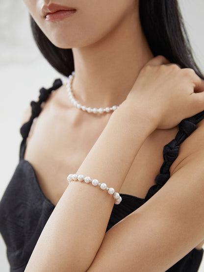 Pearl bracelet