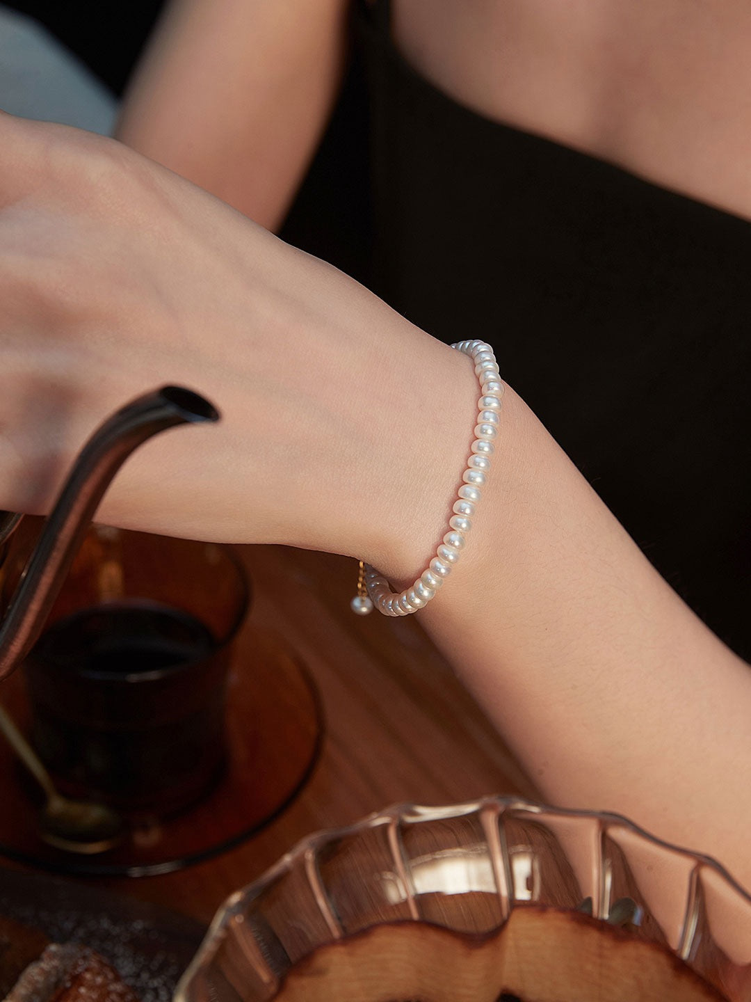 Pearl bracelet