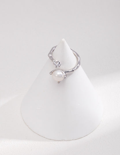 Sterling silver pearl zircon ring